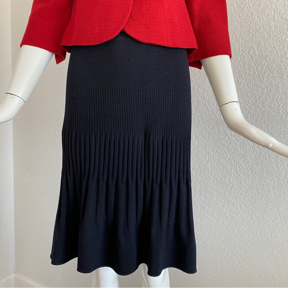 St. John black Santana Knit Skirt - Picture 3 of 7